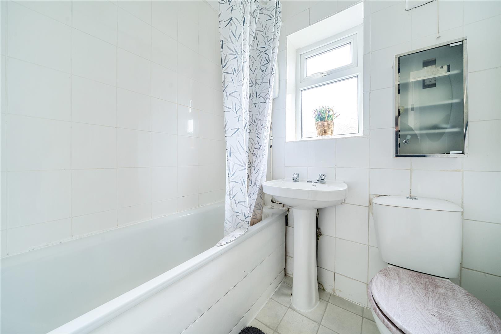 St. Elmo Avenue, St. Thomas, Swansea, SA1 8DR